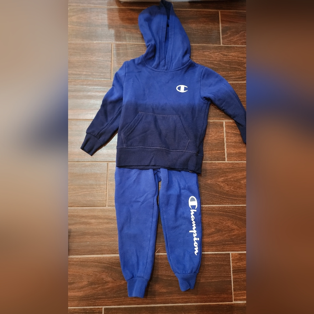 Champion size 5